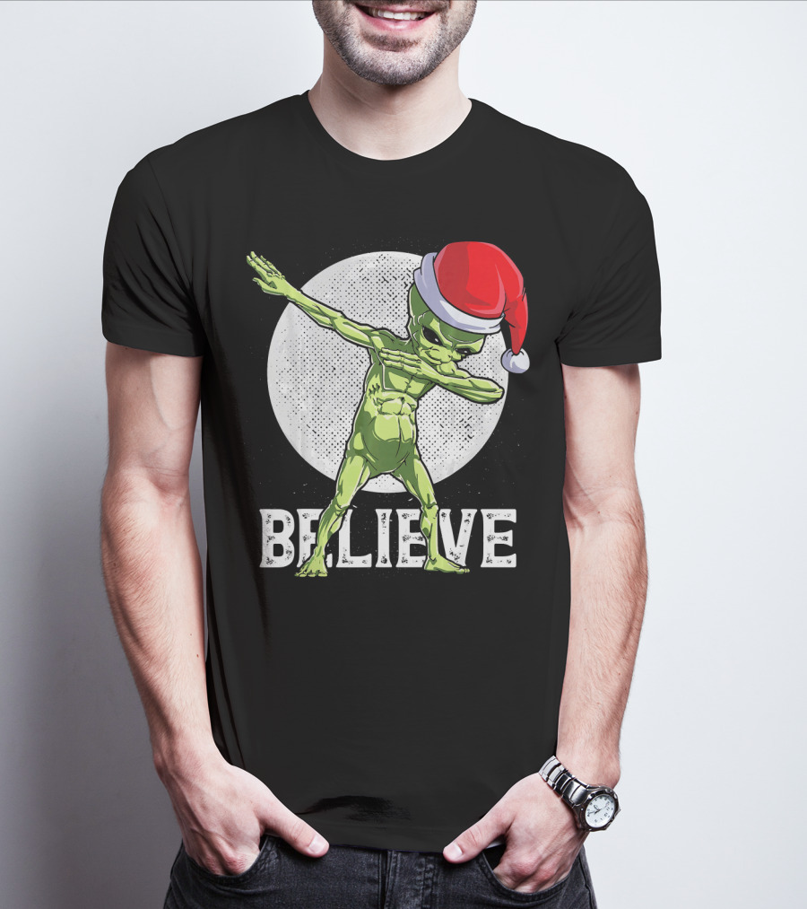 Believe Dabbing Alien Santa Hat Christmas Boys T-Shirt