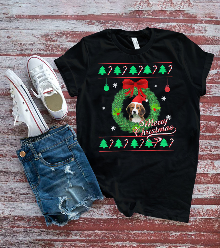 Merry Christmas Beagle Puppy Wreath Candy Canes Snowflakes T-Shirt