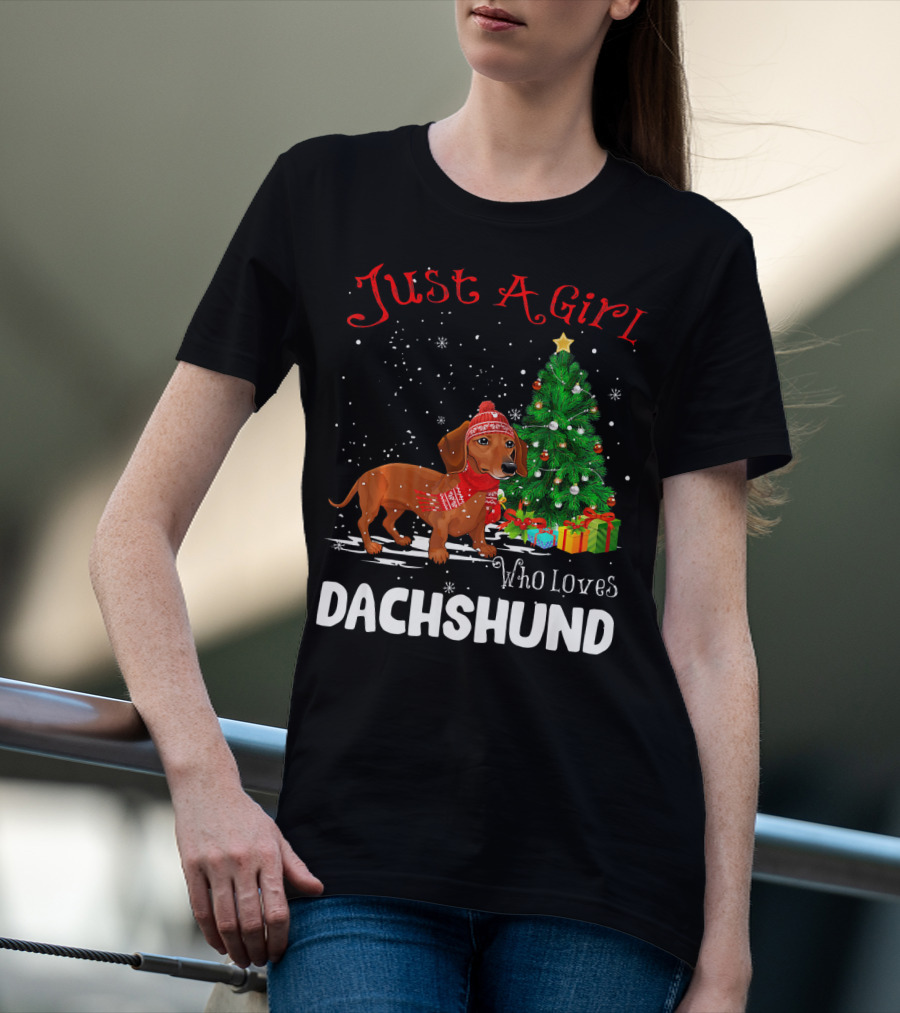 Just A Girl Who Loves Dachshund Christmas Tree Snowflakes T-Shirt