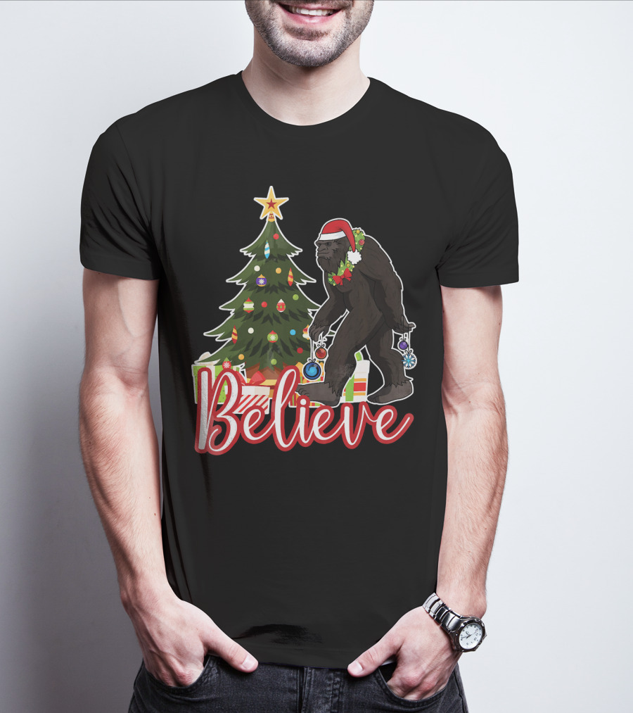 Believe Bigfoot Christmas Funny Holiday Scene T-Shirt