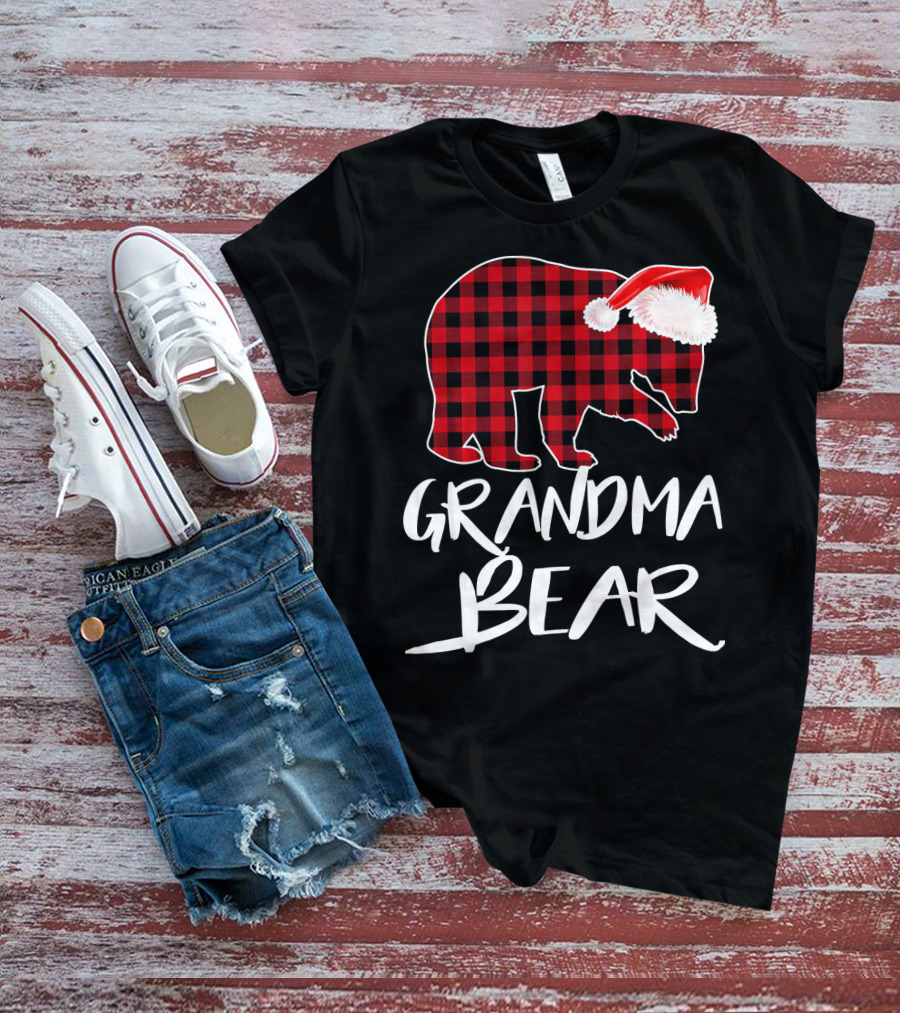 Grandma Bear Red Plaid Santa Hat T-Shirt