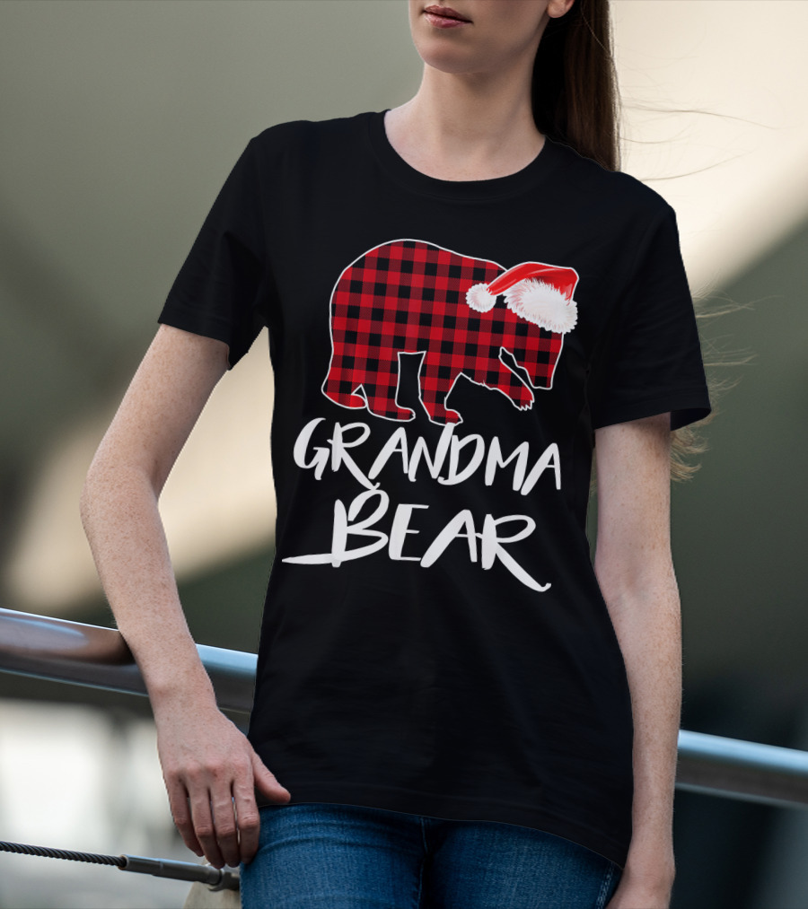 Grandma Bear Red Plaid Santa Hat T-Shirt