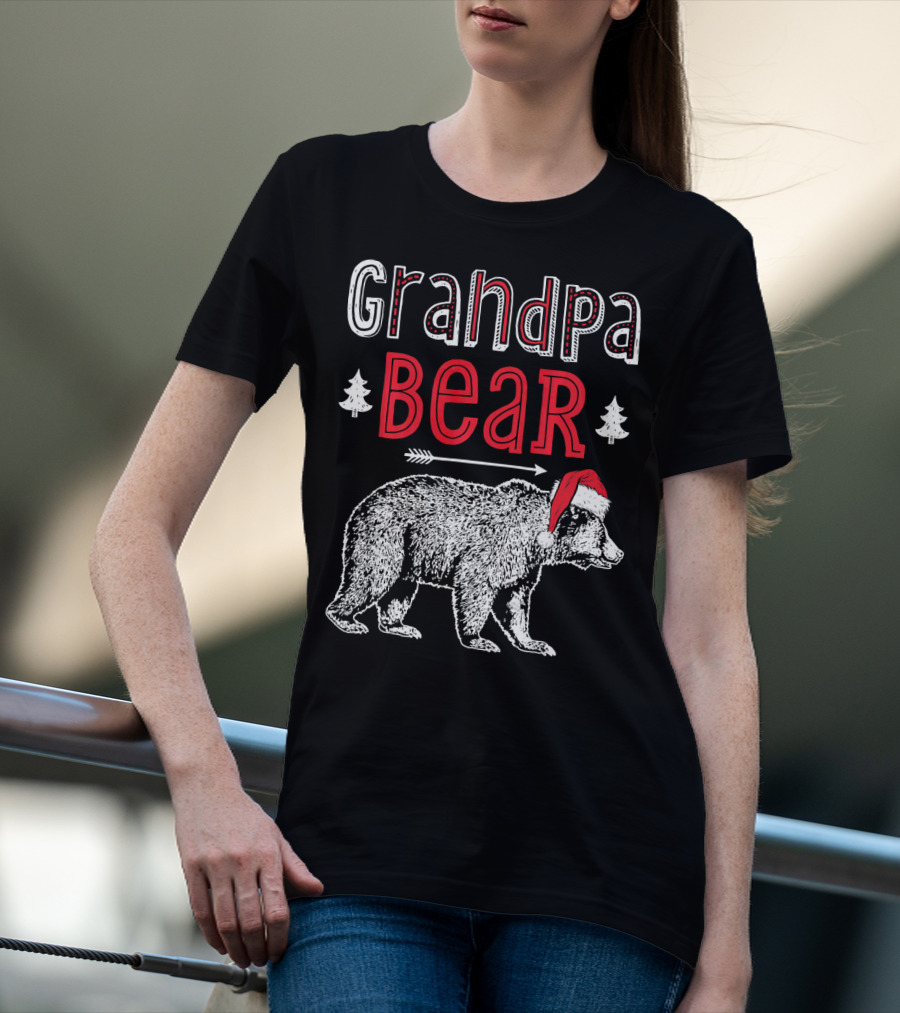 Grandpa Bear Christmas Santa Hat Holiday Family T-Shirt
