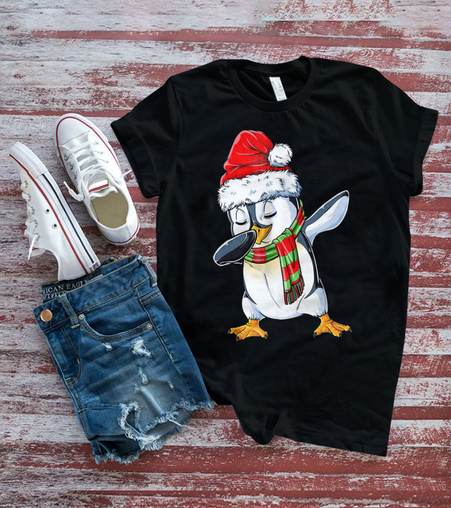 Dabbing Penguin Santa Claus With Festive Scarf T-Shirt