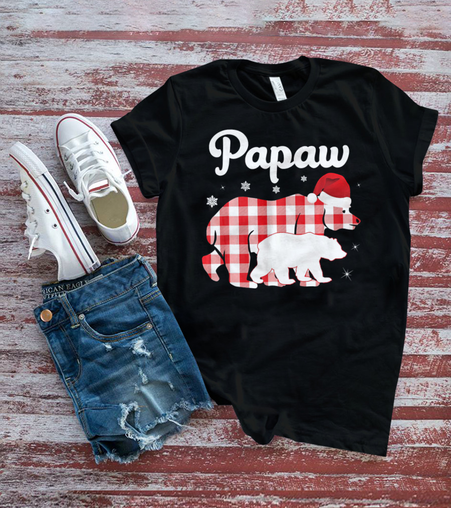 Papaw Red Plaid Bear Santa Hat Snowflakes Matching Family Pajama T-Shirt