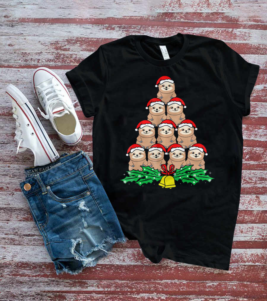 Christmas Tree Of Santa Hat Sloths For Xmas Lovers T-Shirt