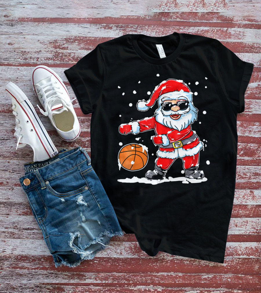 Santa Flossing With Basketball In Snowy Christmas Scene T-Shirt