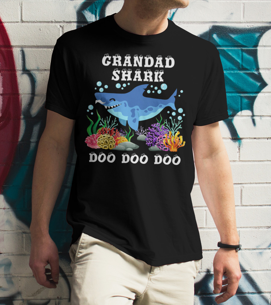 Grandad Shark Doo Doo Doo T-Shirt