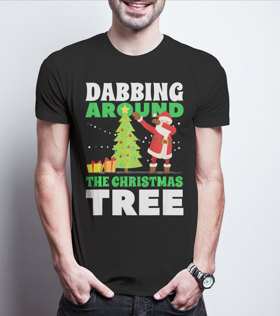 Dabbing Around The Christmas Tree Kris Kringle Merry Christmas San T-Shirt
