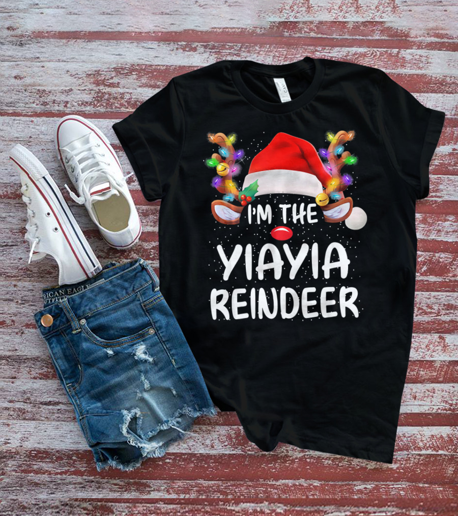 I'm The Yiayia Reindeer Santa Hat Christmas Lights T-Shirt