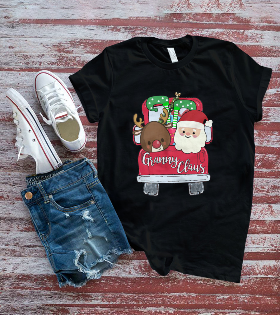 Granny Claus Santa And Reindeer In Christmas Car With Gifts T-Shirt