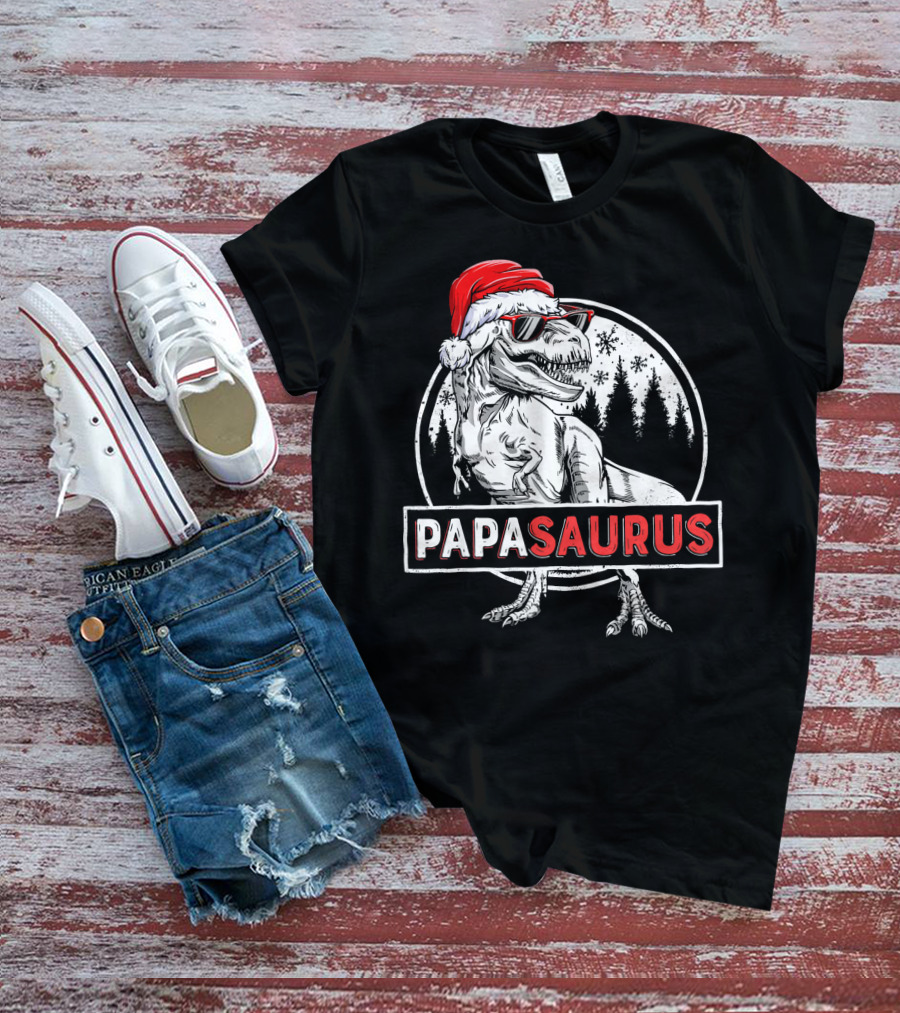Papasaurus Dinosaur Santa Hat Christmas Snowflake Forest T-Shirt