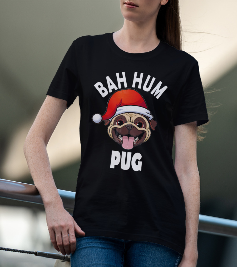 BAH HUM PUG Christmas Pug Lover Santa Hat T-Shirt