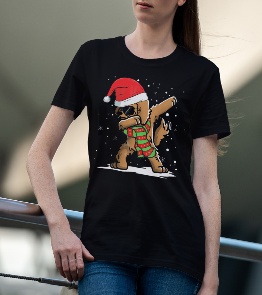 Dabbing Goldendoodle Santa With Red Hat And Christmas Scarf T-Shirt