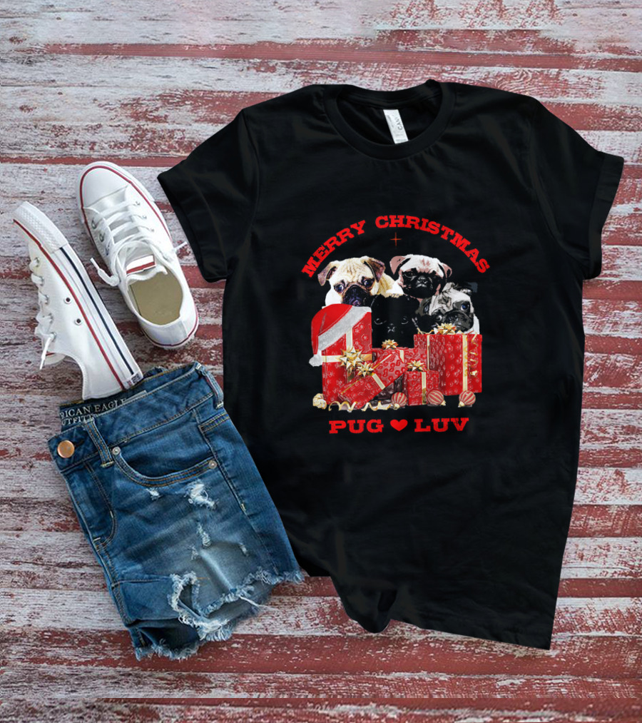 Merry Christmas Pug Luv With Pug Dogs And Gifts T-Shirt
