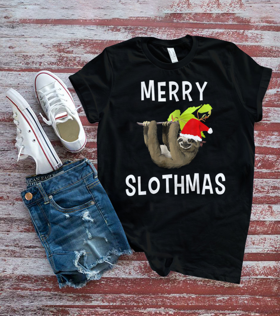 Merry Slothmas Hanging Sloth In Santa Hat With Leaves T-Shirt