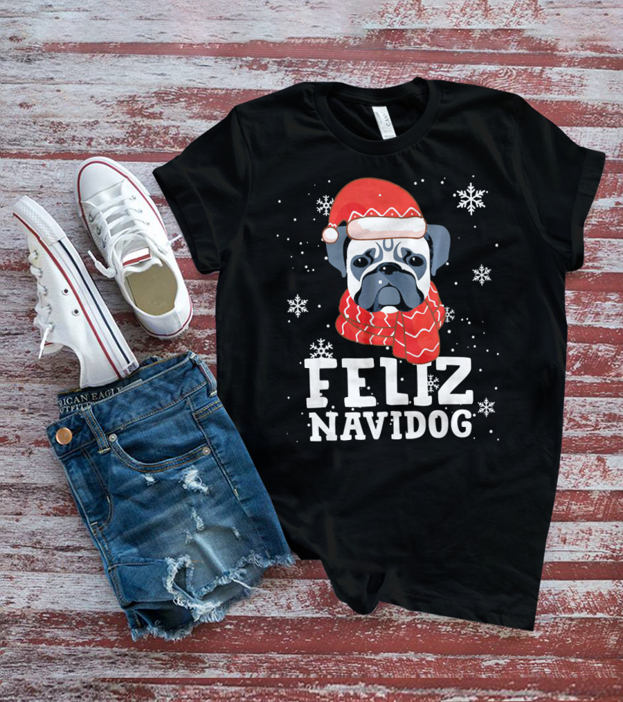 Feliz Navidog Pug Dog With Santa Hat And Scarf Snowflakes T-Shirt