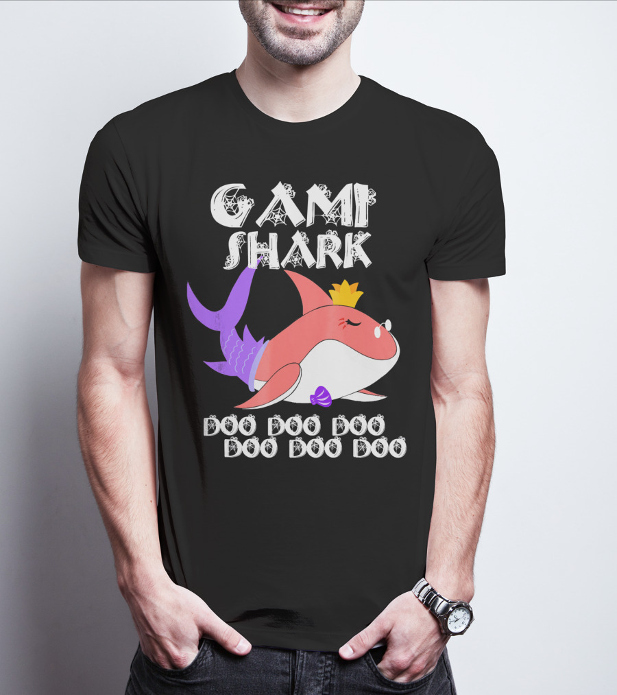 Gami Shark Doo Doo Doo Cute Crowned Shark With Purple Fins T-Shirt