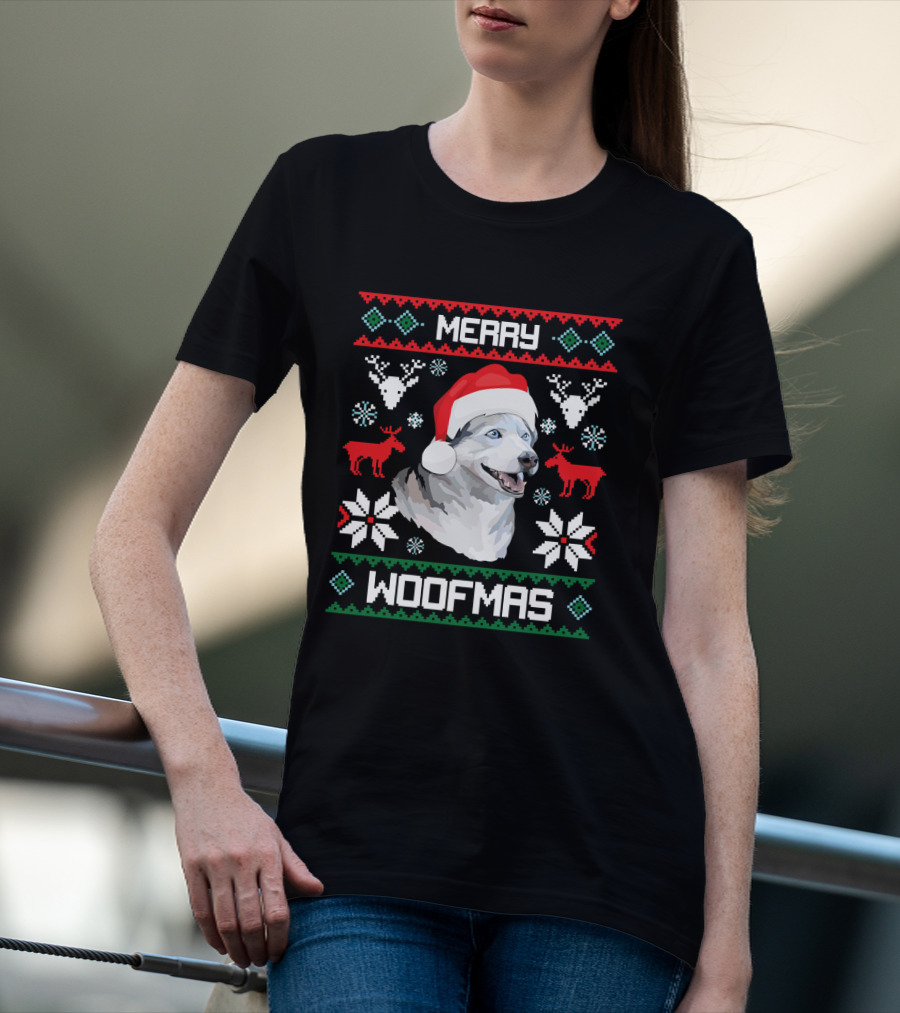 Merry Woofmas Siberian Husky Dog In Santa Hat With Reindeer And Snowflakes T-Shirt