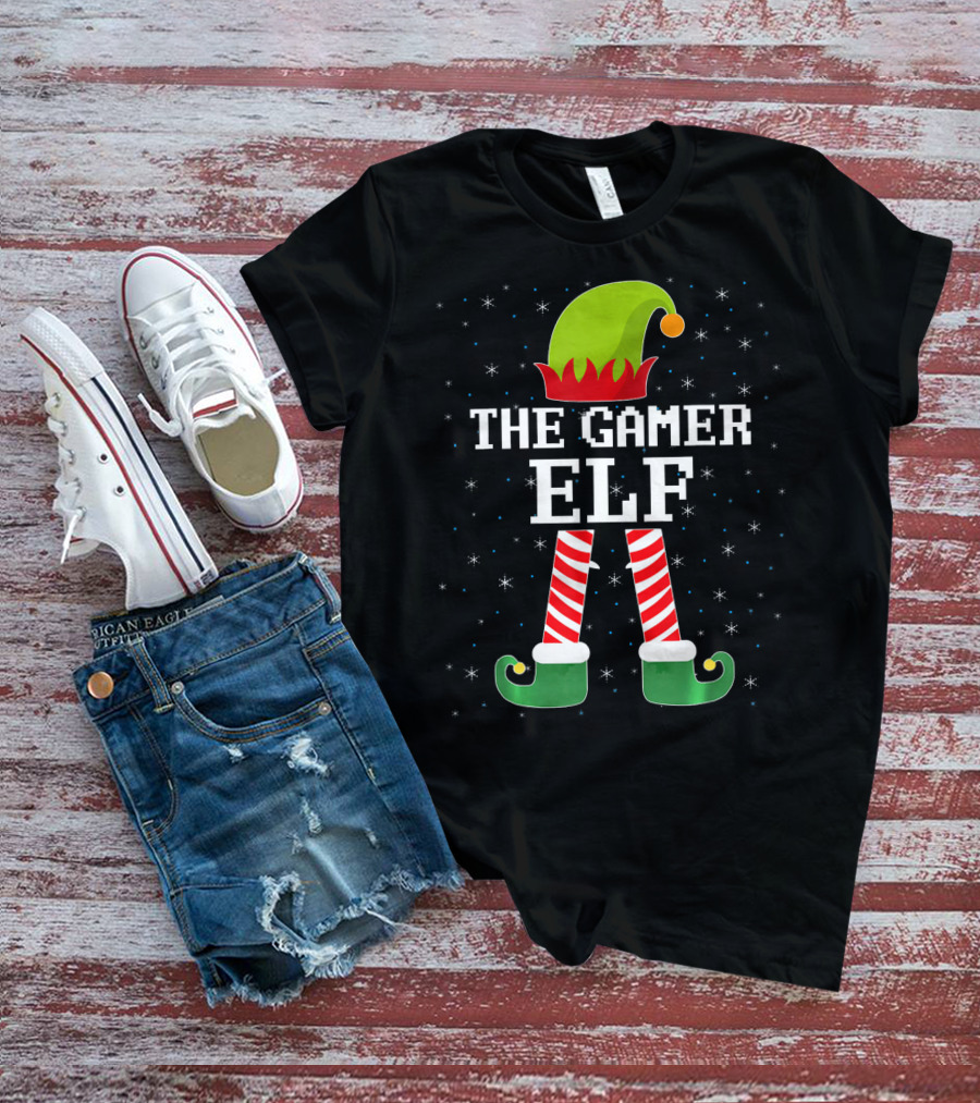 The Gamer Elf Christmas Video Games Holiday Pixelated T-Shirt