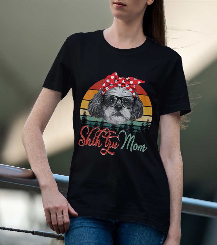 Shih Tzu Mom Retro Dog Lovers Mother T-Shirt
