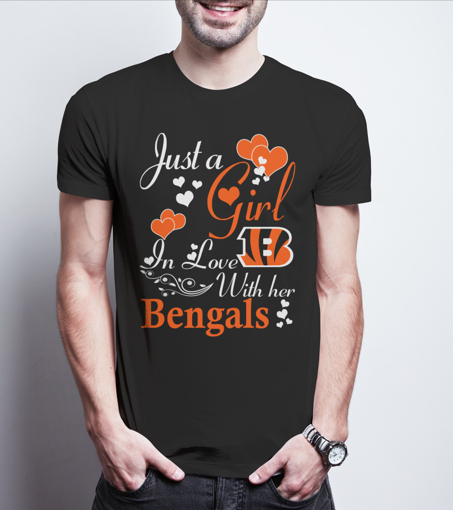 Just A Girl In Love With Her Cincinnati Bengals T-Shirt